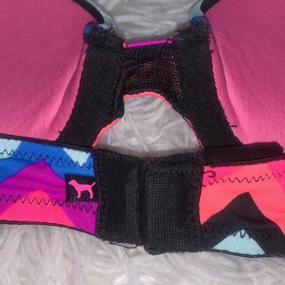 Victoria’s Secret PINK zigzag bra - Picture 3 of 6